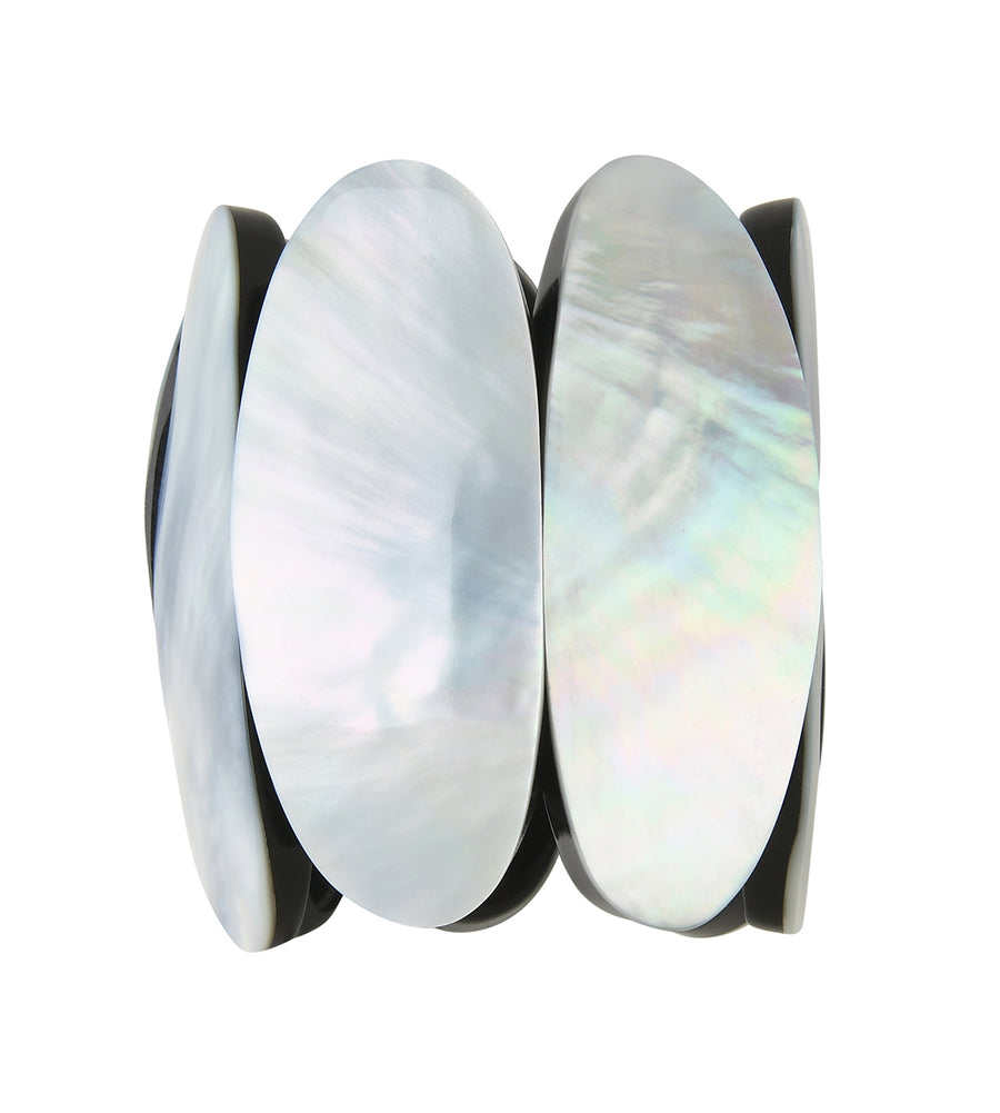 MOTHER-OF-PEARL STATEMENT STRETCH CUFF. SILVER